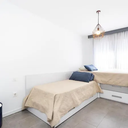 El Pisito De Montse Apartment *