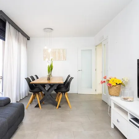 El Pisito De Montse Apartment